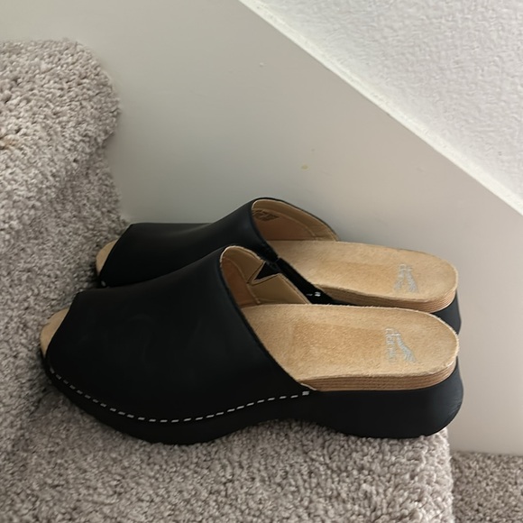 DANSKO RAVYN NAPPA BLACK - Picture 7 of 7